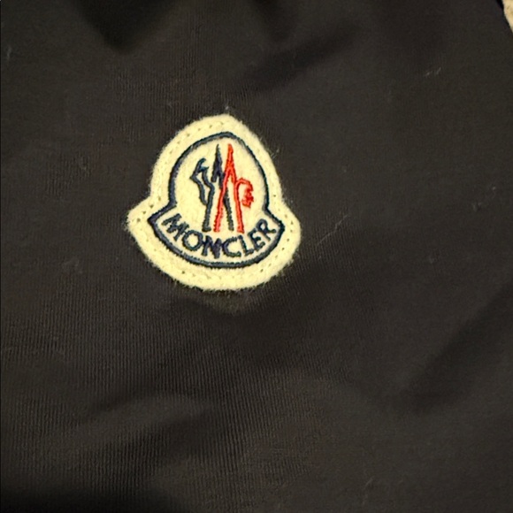 New Moncler Luxury Polo Manica Corta Shirt in Black and White - Picture 8 of 12
